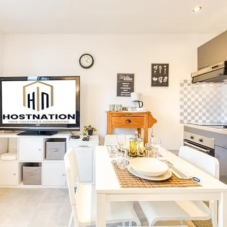 Le Petit Idéal Confort Gare Stationnement Gratuit Appartement